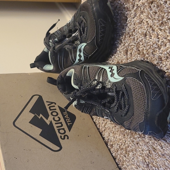 Saucony Excursion TR 10 Women Size 10 Trail Running Sneakers Blue and Black - Picture 2 of 4